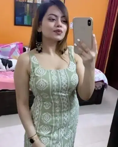 Call Girl in Kishangarh Bas